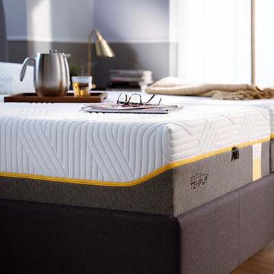 TEMPUR® Material on top conforms to your body to relieve pressure points, while Dynamic Support Technology guarantees ease of movement and full body support.

Our firmest mattress collection, providing you with maximum support
TEMPUR® Dynamic Support Technology
Available in three depths: 21cm, 25cm and 30cm
Easy zip-off cover, machine washable at 60°C
No turning, low maintenance
10 Year Guarantee
